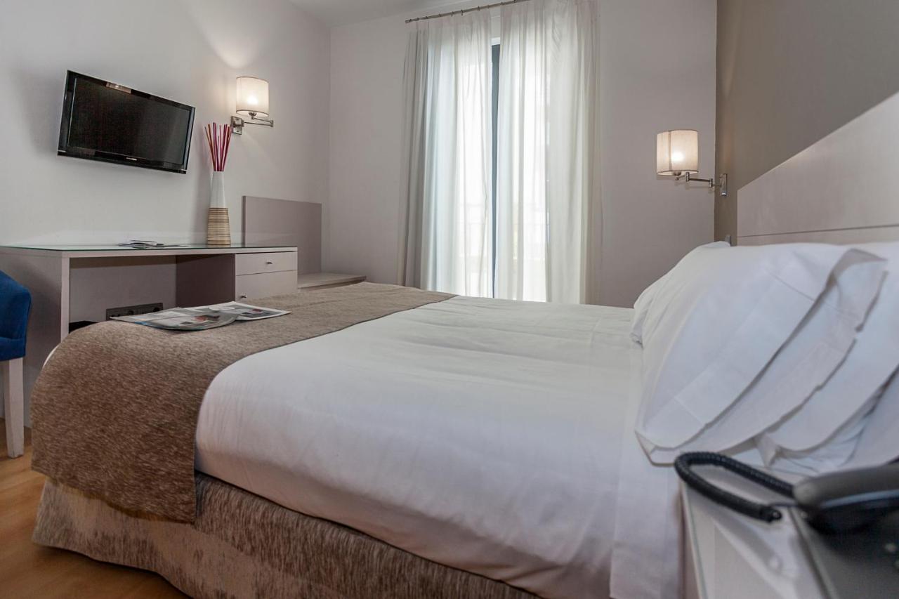 Hotel Aacr Museo Sevilla Kültér fotó